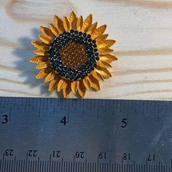 Sunflower Crystal Rhinestone Brooch Pin Gold-Tone Yellow & Black - Picture 3 of 3